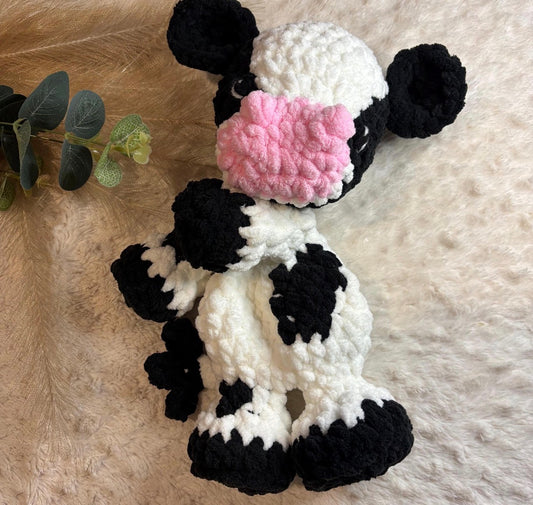 CROCHETED COW