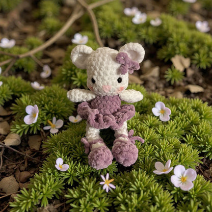 CROCHETED BALLERINA MOUSE